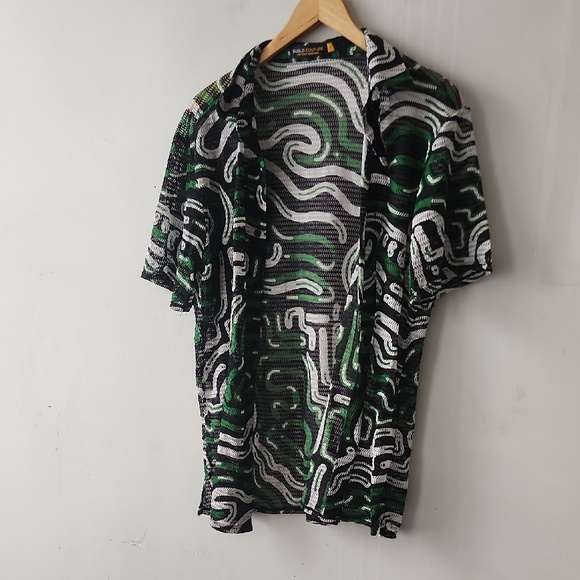 Men's Swirl Pattern Button Down Shirt - Picture 2 of 8